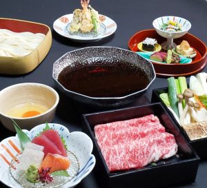 ＜自慢のうどんちりやしゃぶしゃぶ鍋を堪能＞飲み放題付コース4,000円～